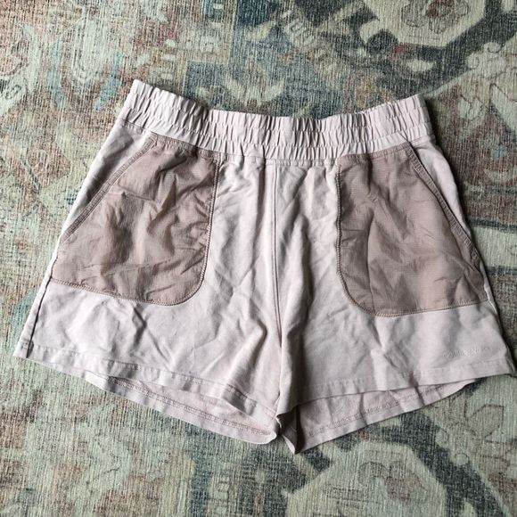 Outdoor Voices Other - Outdoor Voices Women’s Short BeachTree 3.5" Inseam Pink Size L Walking Lounge